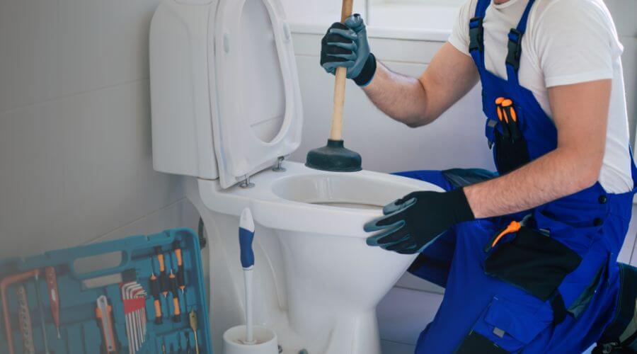 Professional septic pumping service in Roosevelt, NY